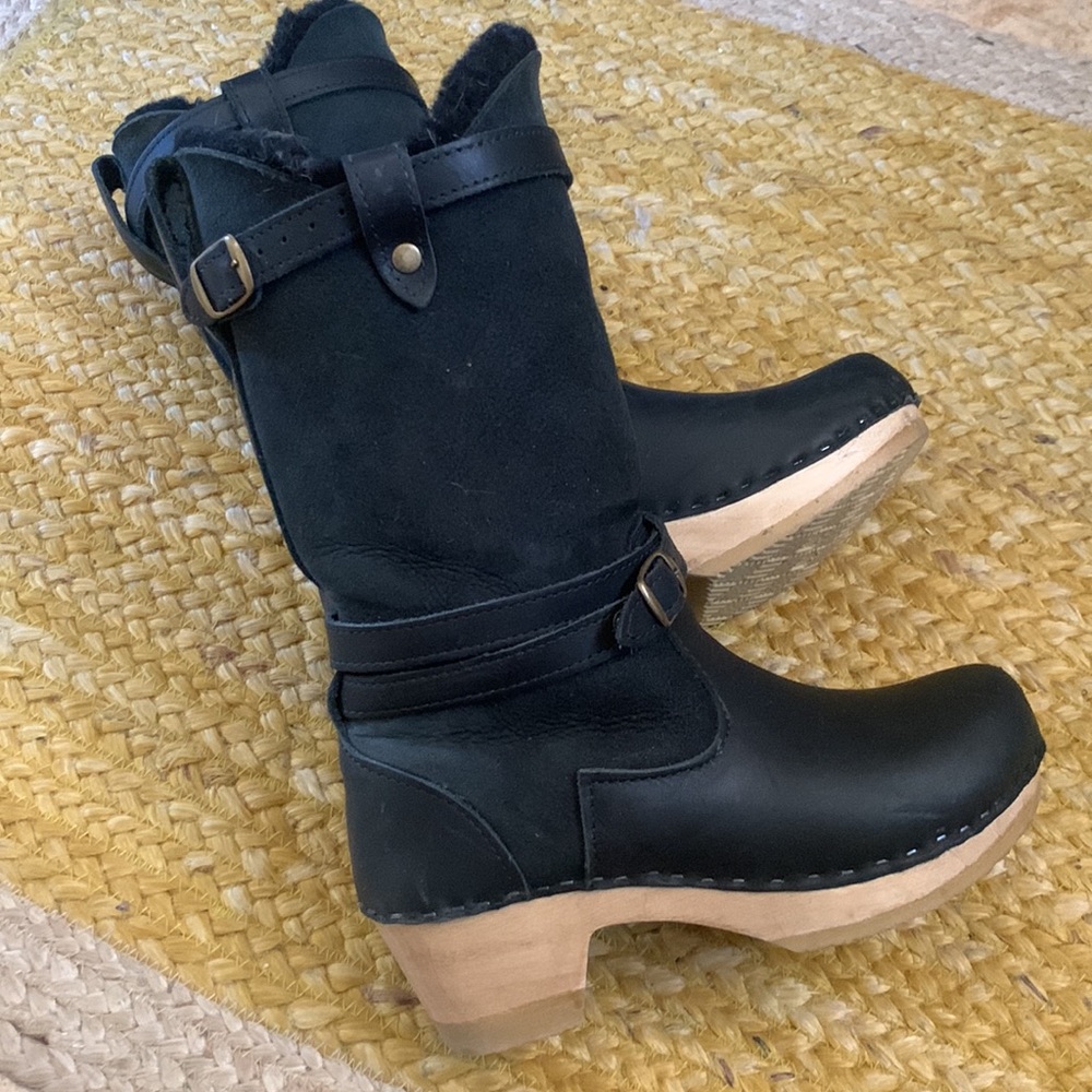 Sven Black Shearling Clog Boots Size Euro 38